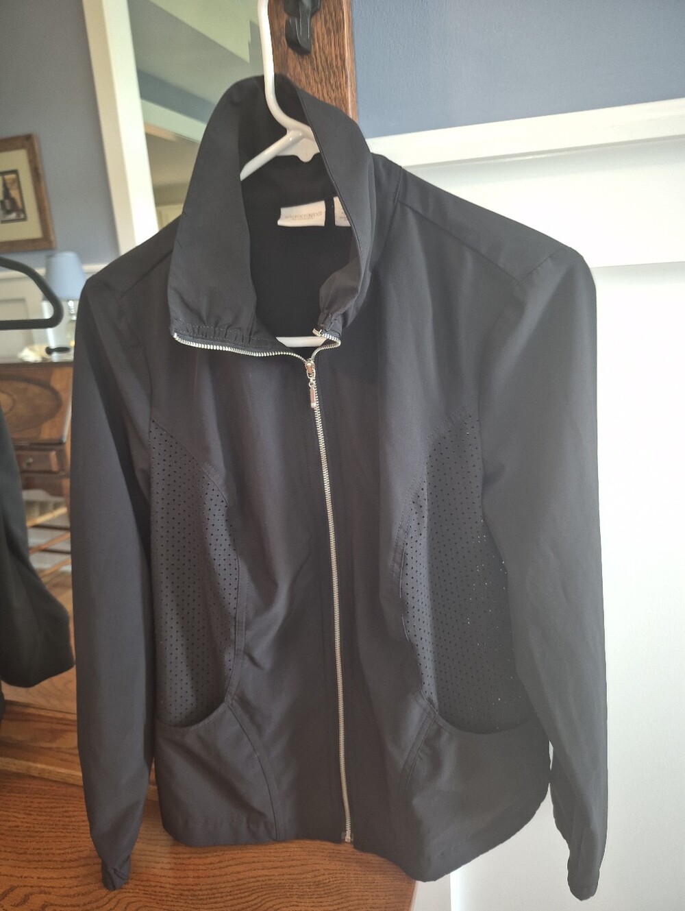 Women's Chico's Weekends Black Perforated Zip Utility Jacket - Picture 5 of 10